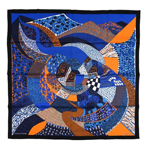 a travers champs hermes|HERMES Silk A Travers Champs Scarf 90 Bleu Roy Orange.